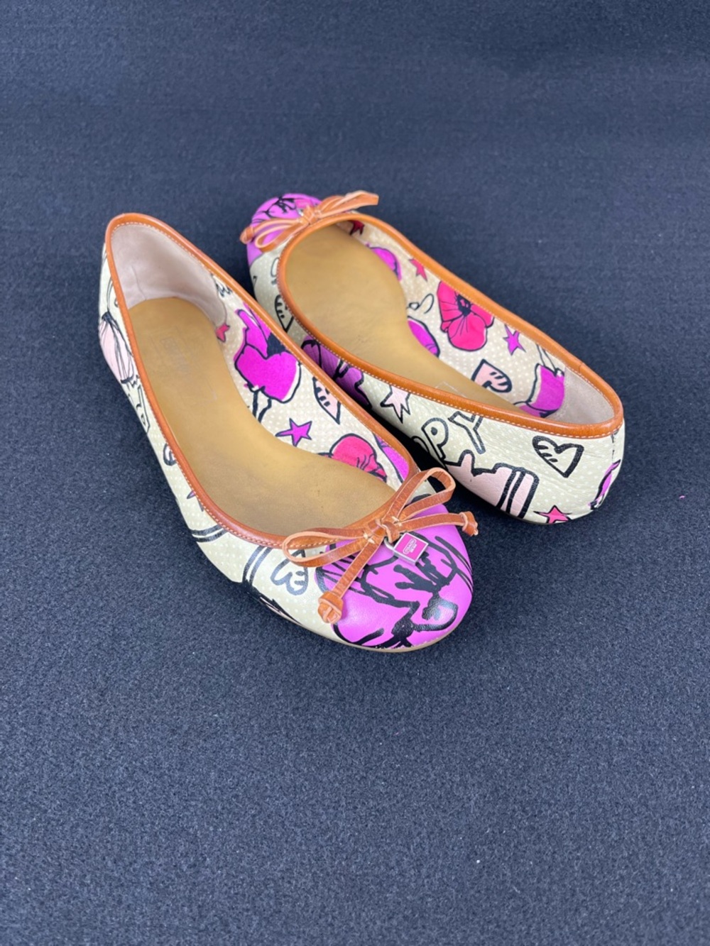 Coach Poppy Darling Graffiti Print Ballet Flats Pink Cream Leather Trim Size 7